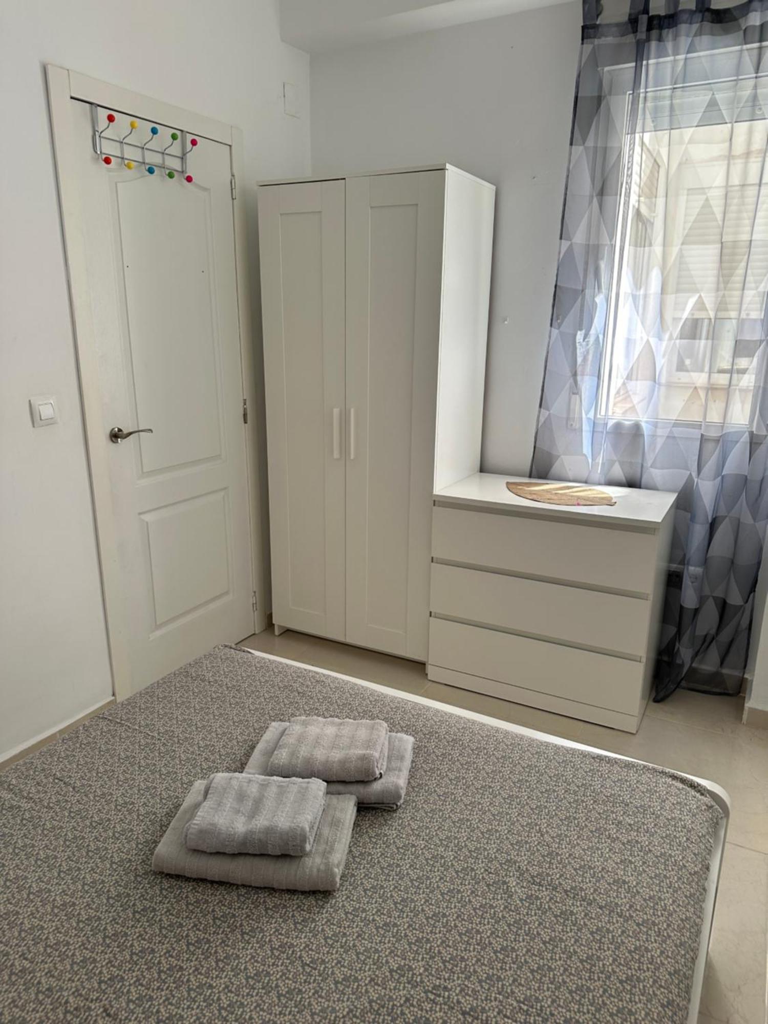 Modern And Bright 5 Bedroom Apartment Del Prado Gandia Zewnętrze zdjęcie